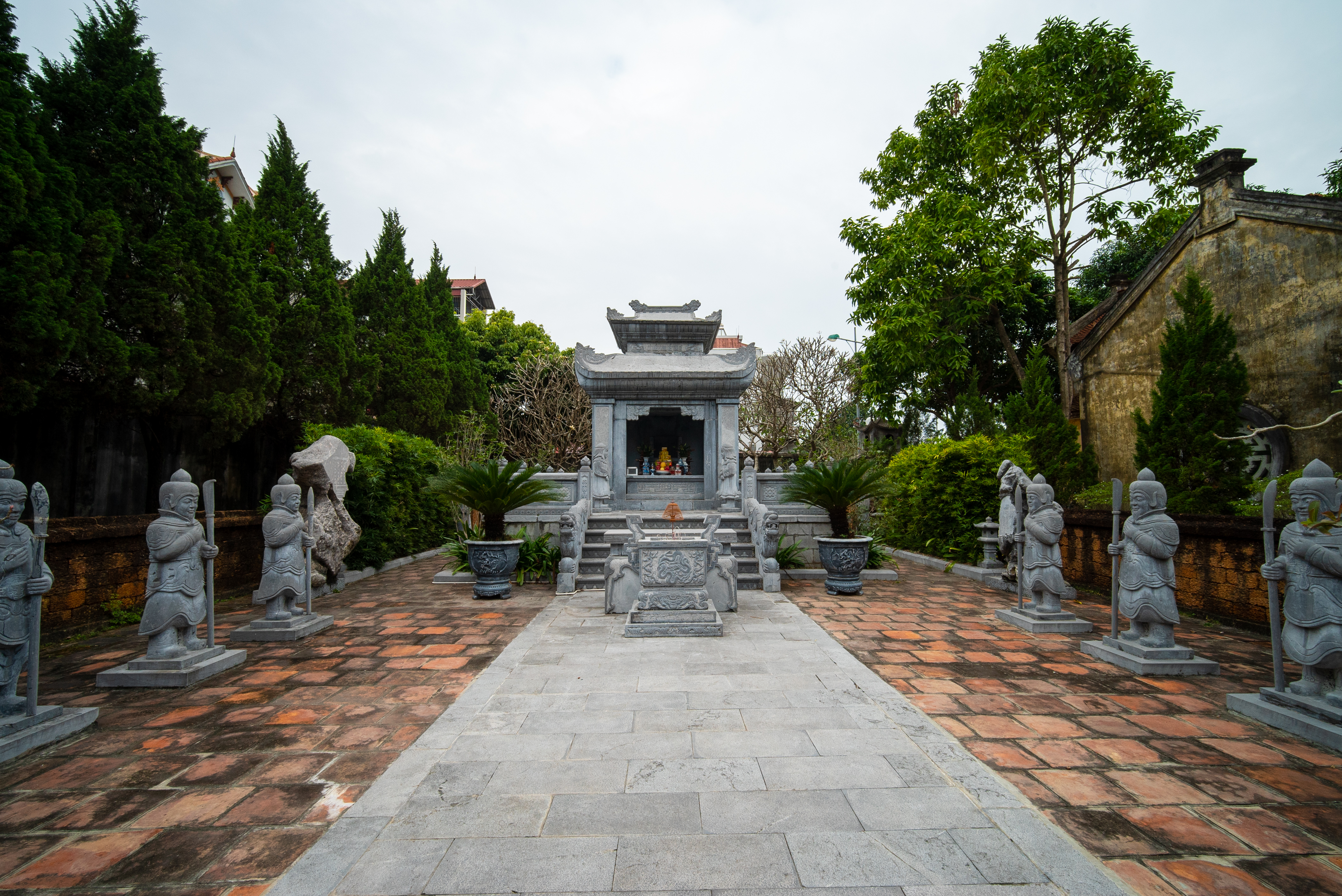 Khu lăng mộ Thái Úy Tô Hiến Thành